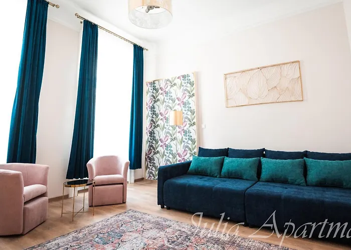 Appartamento Julia - 2 Bedrooms, 2 Bathrooms, 90 Sqm *